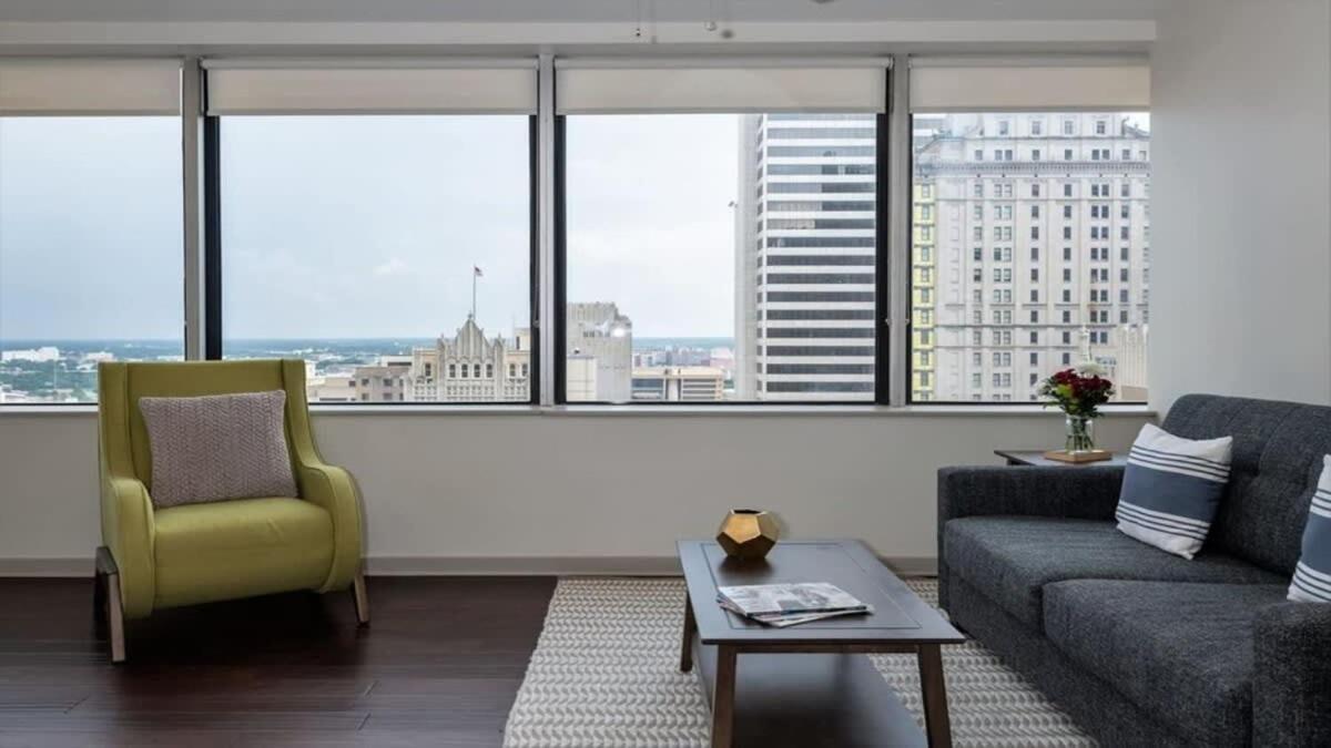 22Nd Fl Bold Cozysuites With Pool, Gym Dallas Esterno foto