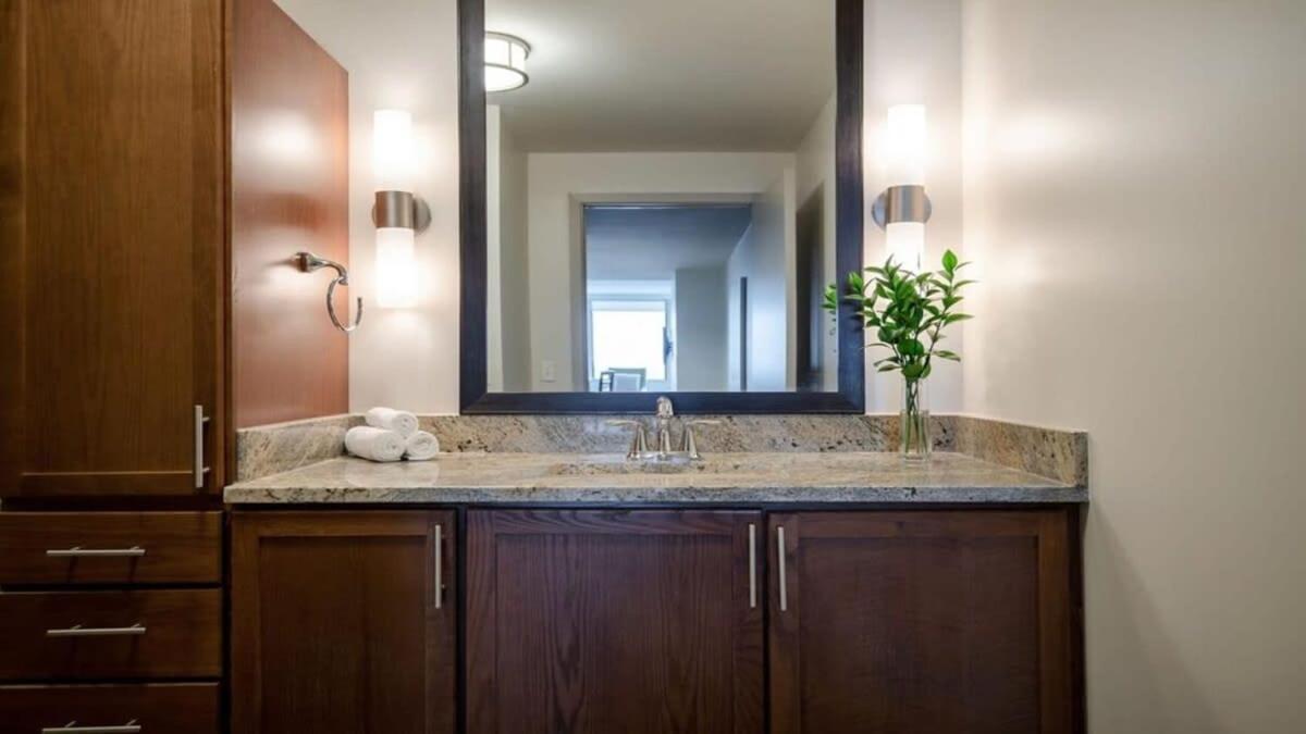 22Nd Fl Bold Cozysuites With Pool, Gym Dallas Esterno foto